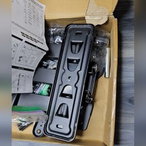 TV Wall Mount Full Motion Swivel Black Wall Mount Bracket